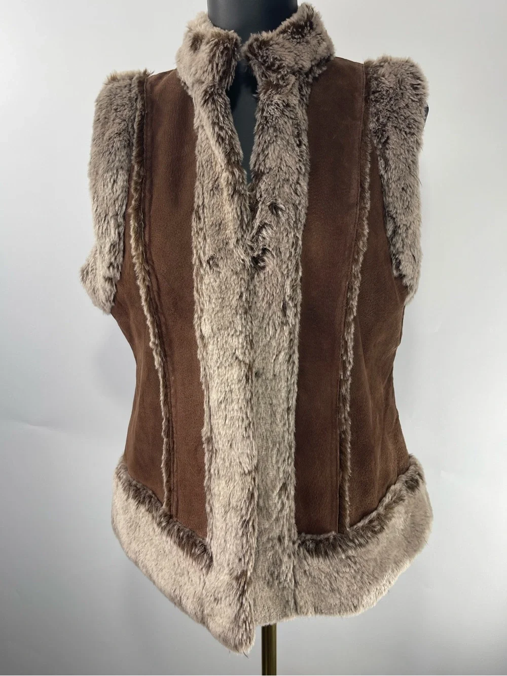 Live a Little Brown Leather Faux Fur Trim Western Cowgirl Vest Size Large - Picture 2 of 15